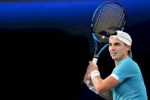 
                    Тимофей Скатов вышел во второй круг квалификации Australian Open
                
