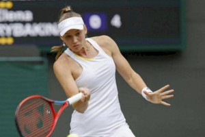 
                    Елена Рыбакина опустилась в рейтинге WTA
                
