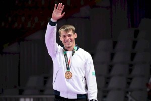 
                    Золото чемпионата мира по джиу-джитсу выиграл казахстанец
                