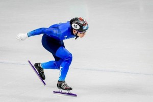 
                    Команда Казахстана по шорт-треку вышла в финал этапа Кубка мира в Монреале
                