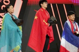 
                    Чемпионат Азии по тяжелой атлетике: казахстанка Арай Нурлыбекова выиграла серебро
                