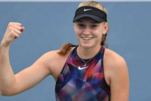 
                    Рыбакина и Данилина не смогли пробиться в финал турнира WTA 500 в Чехии
                