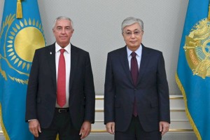 
                    Касым-Жомарт Токаев заявил о готовности Казахстана принять ЧМ по хоккею в 2027 году
                