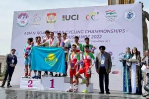 
                    Мужская сборная Казахстана по велоспорту завоевала «золото» чемпионата Азии
                