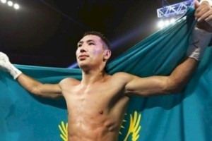 
                    Алимханулы получил супербой за звание чемпиона мира
                