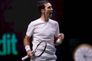 
                    Михаил Кукушкин пробился в основу Australian Open
                