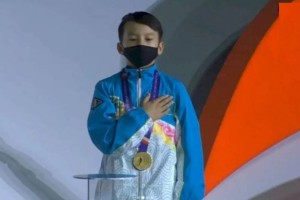 
                    Юный гимнаст из Казахстана стал золотым призером ЧМ в Баку
                