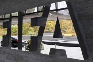 
                    ФИФА назвала дату церемонии награждения лучших футболистов сезона
                