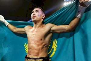 
                    Казахстанец Жанибек Алимханулы сразится с экс-чемпионом мира
                