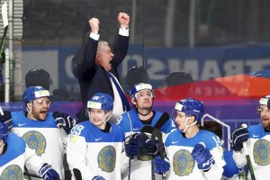 
                    Сборная Казахстана сотворила две сенсации на старте чемпионата мира по хоккею в Риге
                