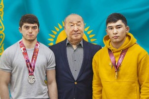 
                    Молодо – не зелено
                