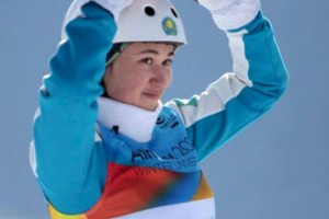 
                    Золотая акробатика
                
