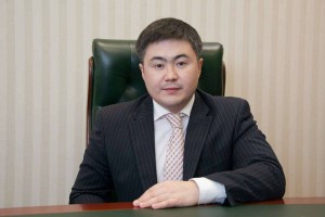 
                    Глава Нацбанка объяснил причину ослабления тенге
                