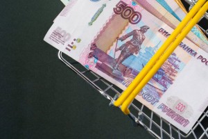 
                    Курс рубля падает в обменниках Казахстана
                