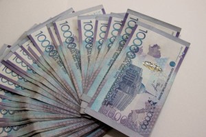 
                    Названа средняя зарплата казахстанцев в ІV квартале 2022 года
                