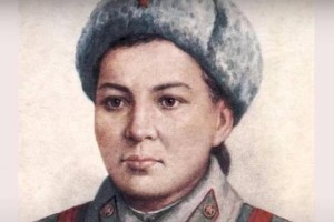 Нацбанк выпустил коллекционную монету, посвященную Маншук Маметовой
