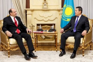 
                    Алихан Смаилов: Мы высоко ценим стратегический характер партнерства с МВФ
                