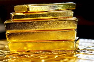 
                    Казахстанцы скупают золотые слитки
                