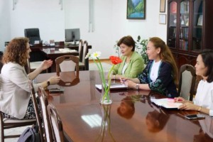 
                    В Кызылорде канадский ученый делится опытом 
                