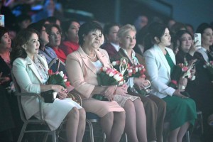 Токаев наградил ректора университета