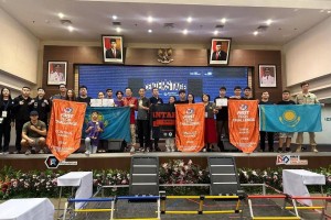 Школьники Семея завоевали награду на чемпионате по робототехнике в Индонезии