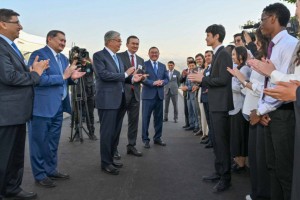 
                    Токаев рассказал, в каких молодых людях нуждается страна
                