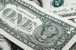 
                    Доллар подорожал к тенге в субботу в Казахстане
                