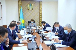 
                    В Сенате обсудили уточнение в республиканский бюджет
                
