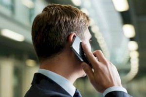 
                    Теперь роботы ЦОНов умеют выдавать справку по телефону
                