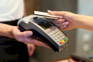 
                    Коронавирус ускорил развитие мобильного банкинга в Казахстане
                