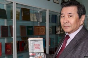 Профессор Кайдар Алдажуманов в свои 80 лет продолжает вносить вклад в развитие отечественной истории