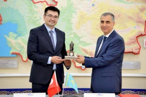 
                    КазНПУ им. Абая укрепляет сотрудничество с вузами Турции
                