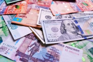 
                    Тенге, рубль, турецкая лира смогли укрепиться по отношению к доллару
                
