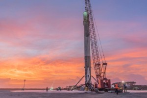 FAA приостановило полеты SpaceX после возгорания ракеты Falcon 9
