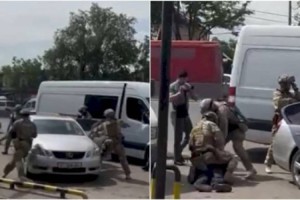 
                    В Кыргызстане сорвали попытку госпереворота
                