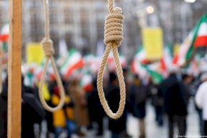 
                    Количество казней в Иране возросло на 75%
                