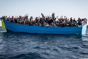 
                    У берегов Туниса в результате крушения лодки погибли 25 мигрантов
                