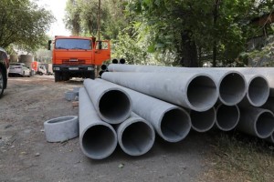 В Жетысуском районе Алматы идет масштабное строительство сетей водоснабжения