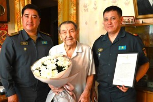С 99-летием поздравили ветерана войны в Таразе