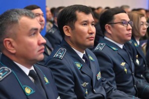 
                    842 погибших, 4500 раненых – Токаев о правоохранителях, погибших при исполнении служебного долга
                