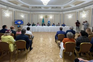 Нурторе Жусип провел встречу с представителями АНК, этнокультурных объединений и маслихата
