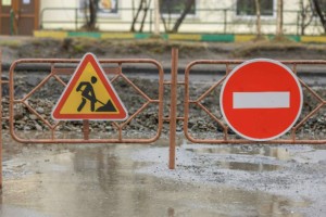 В Алматы на ночь ограничат движение на одном из участков по проспекту Абая