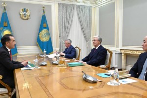 Токаев и Сагинтаев обсудили подготовку к Евразийскому форуму в Минске