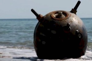 
                    Морская мина взорвалась на берегу Батуми
                