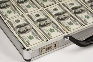 
                    Решив расслабиться после трудного дня, женщина стала богаче на 100 тыс. долларов
                