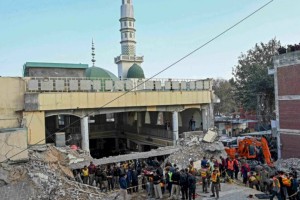 
                    Взрыв в мечети Пакистана: число погибших выросло до 59 человек
                