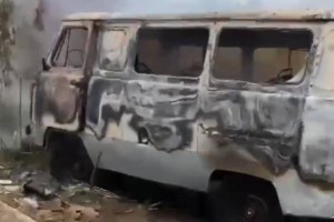 Спасатели ЗКО потушили горящий автомобиль
