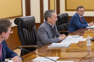 О чем Бектенов говорил с главой «Татнефти» — подробности встречи с Наилем Магановым