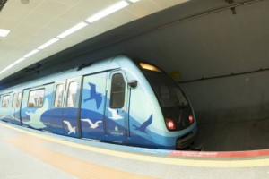 
                    Самая скоростная в Европе линия метро запущена в Стамбуле
                