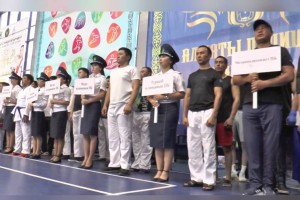 Женщины-полицейские впервые приняли участие в соревнованиях по рукопашному бою в Алматы